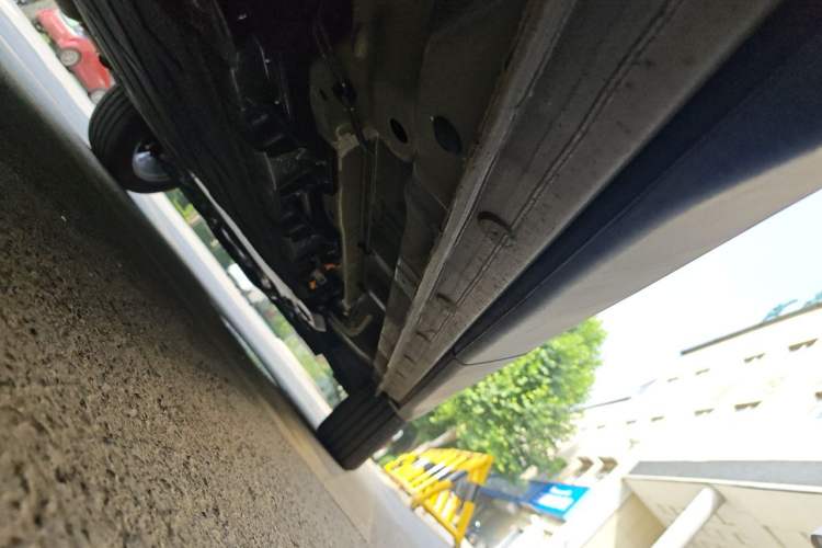 Used Wuling Xingguang 560 New Energy 2026 Model, Plug-in Hybrid, 125 km, Luxury Version Chassis Rear Right