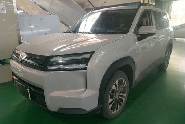 Used Wuling Xingguang 560 New Energy 2026 Model, Pure Electric, 500 km, Luxury Version
