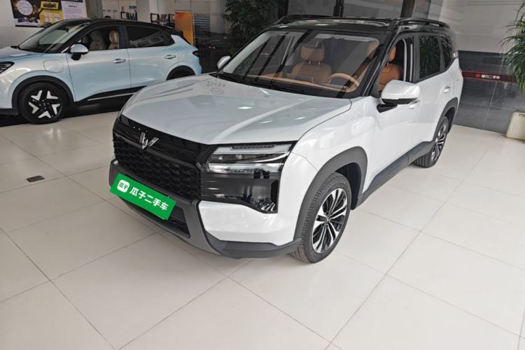 Wuling Xingguang 560 New Energy 2026 Model, Plug-in Hybrid, 125 km, Luxury Version