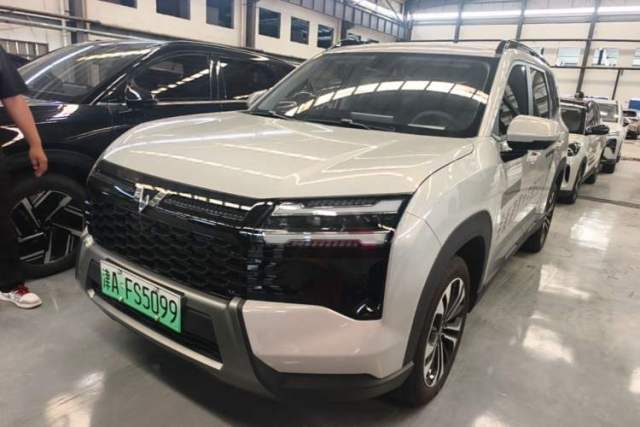 Used Wuling Xingguang 560 New Energy 2026 Model, Plug-in Hybrid, 125 km, Luxury Version