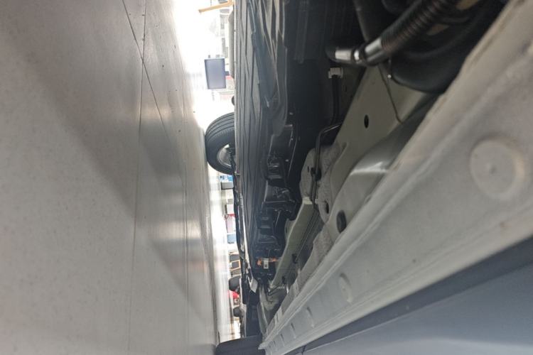 Used Wuling Xingguang 560 New Energy 2026 Model, Plug-in Hybrid, 125 km, Luxury Version Chassis Rear Right