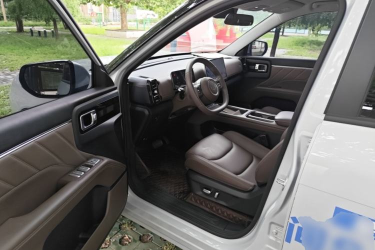 Used Wuling Xingguang 560 New Energy 2026 Model, Plug-in Hybrid, 125 km, Luxury Version Driver Seat