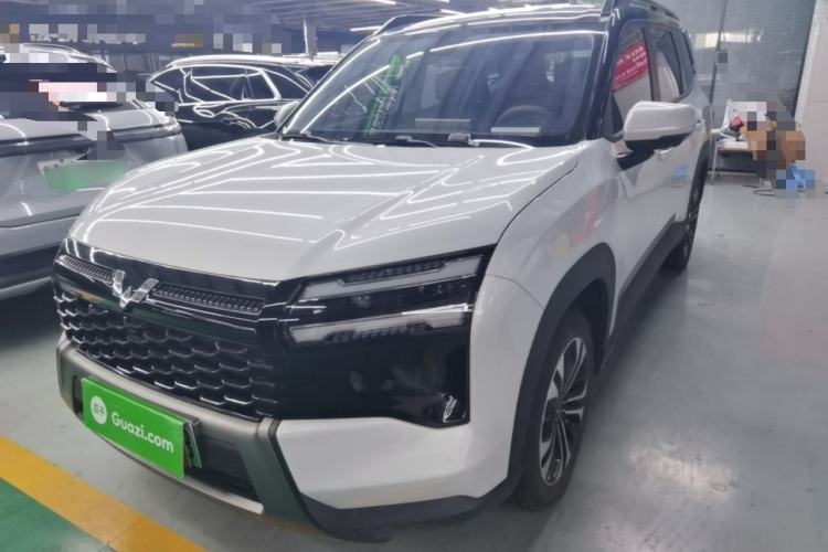 Wuling Xingguang 560 New Energy 2026 Model, Plug-in Hybrid, 125 km, Luxury Version
