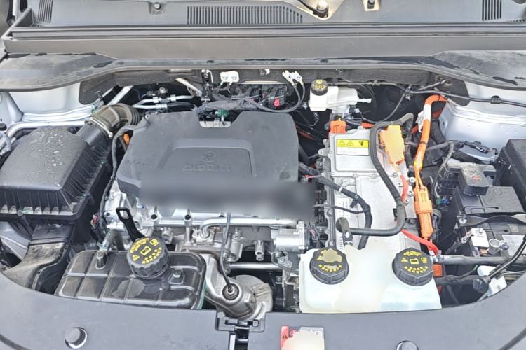 Used Wuling Xingguang 560 New Energy 2026 Model, Plug-in Hybrid, 125 km, Luxury Version Engine Bay