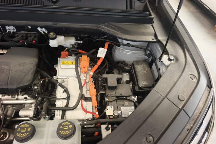 Used Wuling Xingguang 560 New Energy 2026 Model, Plug-in Hybrid, 125 km, Luxury Version Engine Bay Left