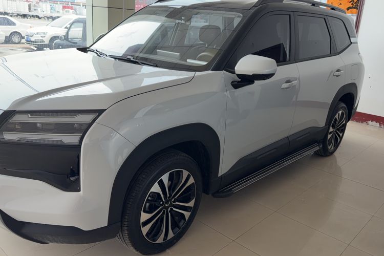 Used Wuling Xingguang 560 New Energy 2026 Model, Plug-in Hybrid, 125 km, Luxury Version Exterior 1