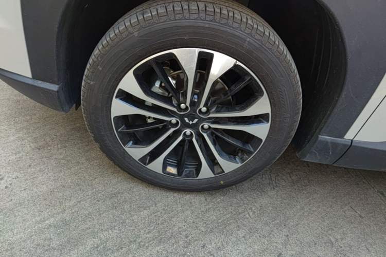 Used Wuling Xingguang 560 New Energy 2026 Model, Plug-in Hybrid, 125 km, Luxury Version Exterior 4