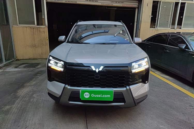 Used Wuling Xingguang 560 New Energy 2026 Model, Plug-in Hybrid, 125 km, Luxury Version Front