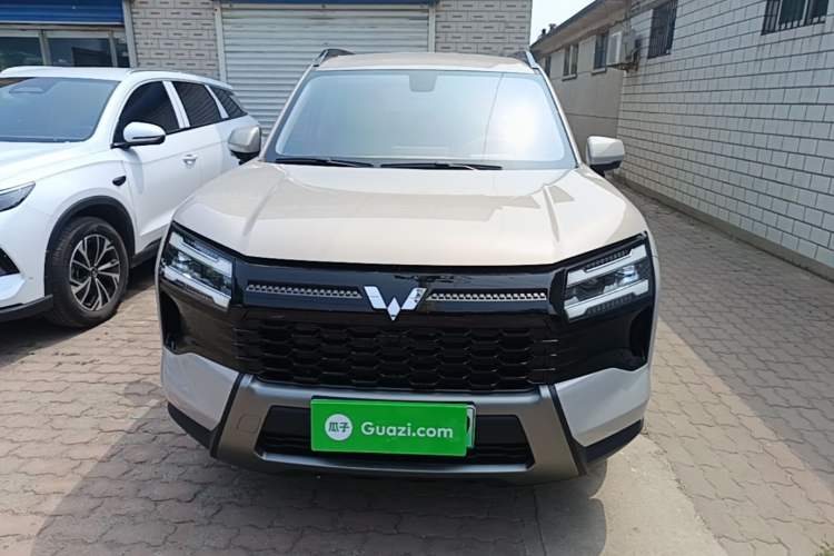 Used Wuling Xingguang 560 New Energy 2026 Model, Plug-in Hybrid, 125 km, Luxury Version Front