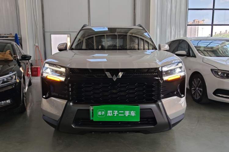 Used Wuling Xingguang 560 New Energy 2026 Model, Plug-in Hybrid, 125 km, Luxury Version Front