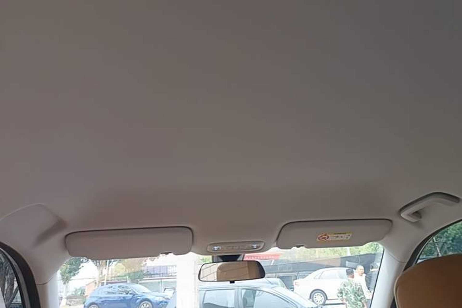Used Wuling Xingguang 560 New Energy 2026 Model, Plug-in Hybrid, 125 km, Luxury Version Headliner