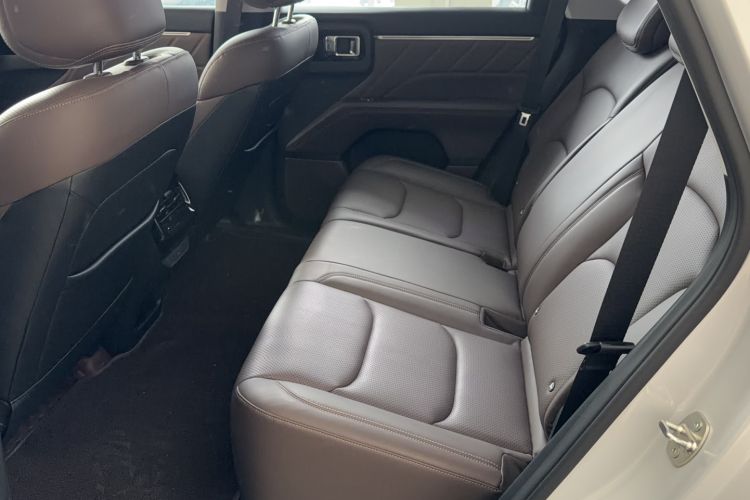 Used Wuling Xingguang 560 New Energy 2026 Model, Plug-in Hybrid, 125 km, Luxury Version Interior 3
