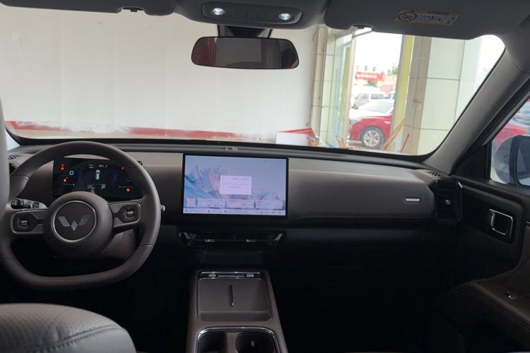 Used Wuling Xingguang 560 New Energy 2026 Model, Plug-in Hybrid, 125 km, Luxury Version Interior 4
