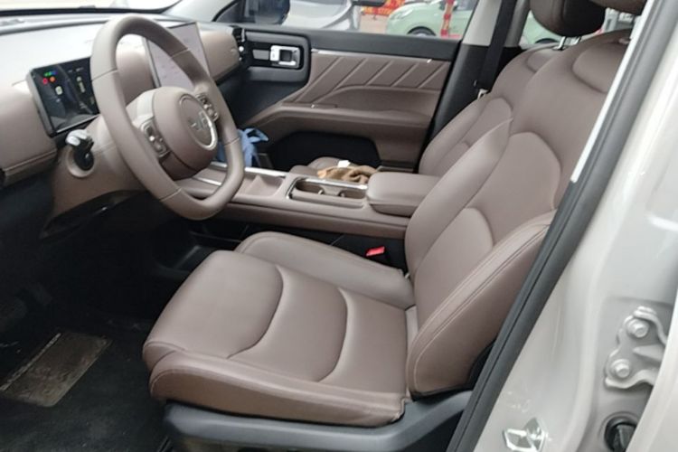 Used Wuling Xingguang 560 New Energy 2026 Model, Pure Electric, 500 km, Luxury Version Left Front Seat