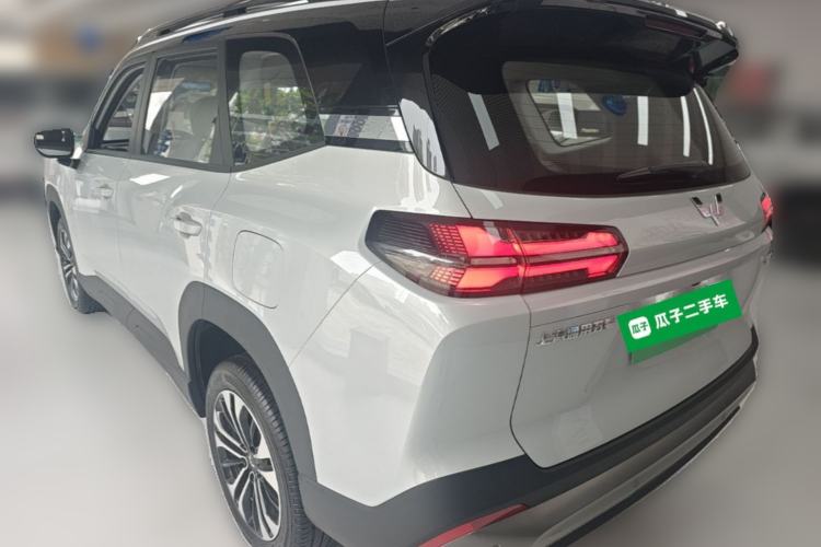 Used Wuling Xingguang 560 New Energy 2026 Model, Plug-in Hybrid, 125 km, Luxury Version Rear Left 45 Deg