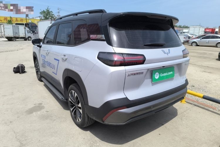 Used Wuling Xingguang 560 New Energy 2026 Model, Plug-in Hybrid, 125 km, Luxury Version Rear Left 45 Deg
