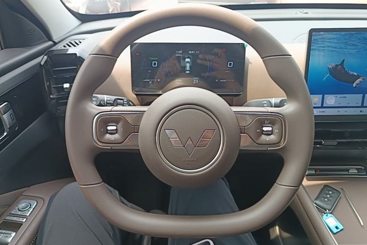 Used Wuling Xingguang 560 New Energy 2026 Model, Plug-in Hybrid, 125 km, Luxury Version Steering Wheel