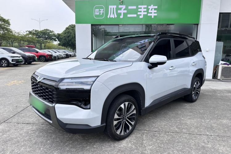 Wuling Xingguang 560 New Energy 2026 Model, Plug-in Hybrid, 125 km, Luxury Version