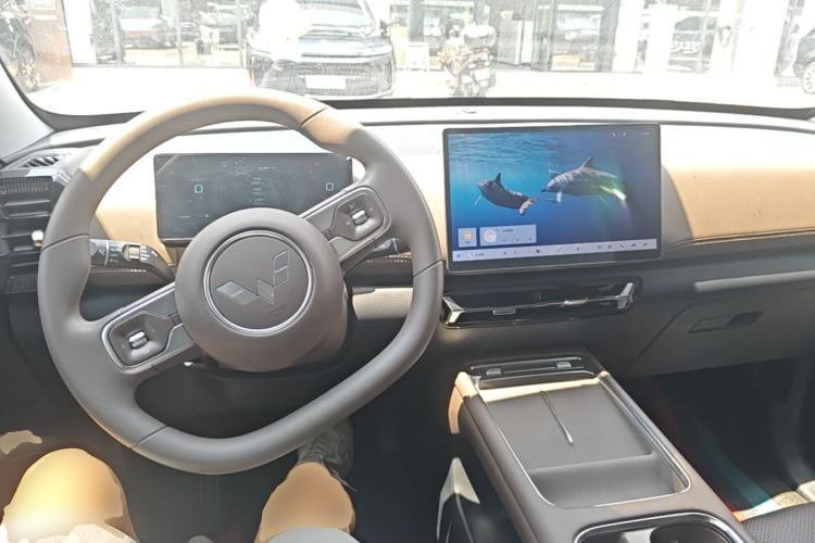 Used Wuling Xingguang 560 New Energy 2026 Model, Plug-in Hybrid, 125 km, Luxury Version Center Console