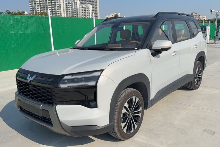 Wuling Xingguang 560 New Energy 2026 Model, Plug-in Hybrid, 125 km, Luxury Version