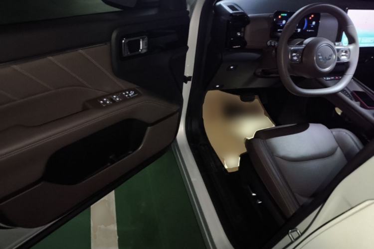 Used Wuling Xingguang 560 New Energy 2026 Model, Plug-in Hybrid, 125 km, Luxury Version Driver Seat