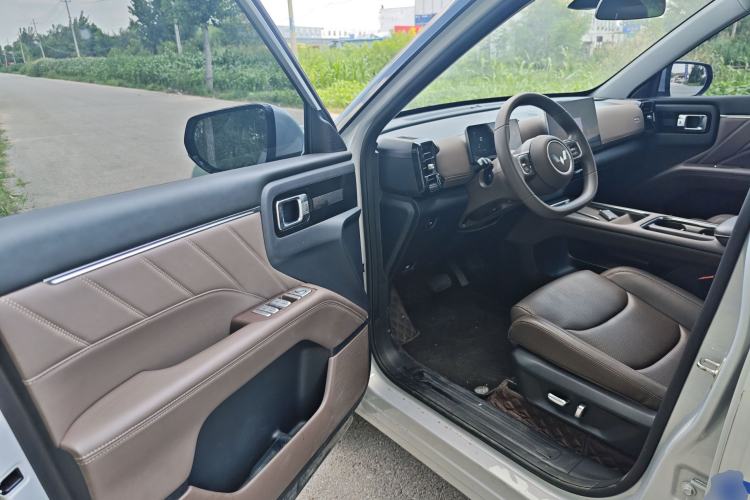 Used Wuling Xingguang 560 New Energy 2026 Model, Plug-in Hybrid, 125 km, Luxury Version Driver Seat