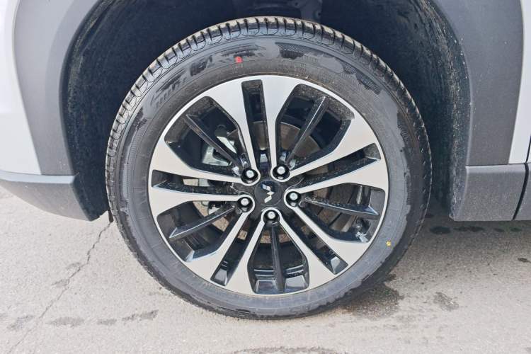 Used Wuling Xingguang 560 New Energy 2026 Model, Plug-in Hybrid, 125 km, Luxury Version Exterior 5