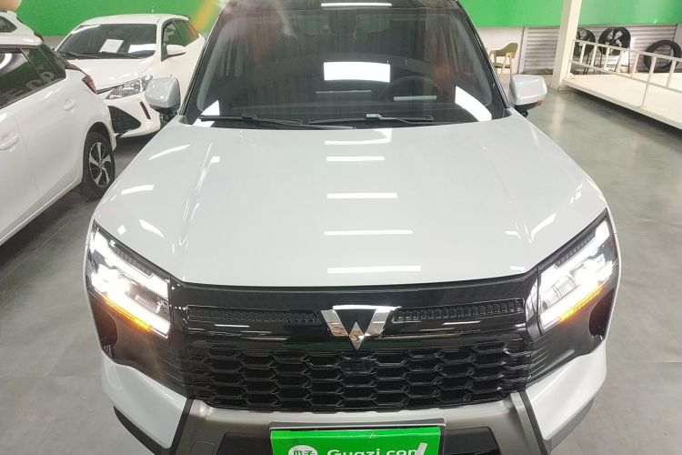 Used Wuling Xingguang 560 New Energy 2026 Model, Plug-in Hybrid, 125 km, Luxury Version Front