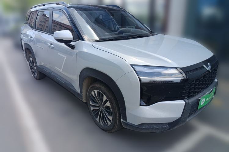 Used Wuling Xingguang 560 New Energy 2026 Model, Plug-in Hybrid, 125 km, Luxury Version Front Right 45 Deg