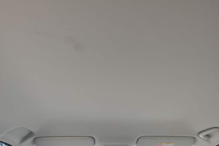 Used Wuling Xingguang 560 New Energy 2026 Model, Plug-in Hybrid, 125 km, Luxury Version Headliner