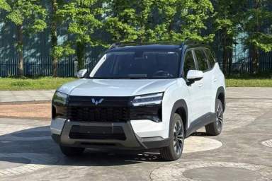 Used Wuling Xingguang 560 New Energy 2026 Model, Plug-in Hybrid, 125 km, Luxury Version