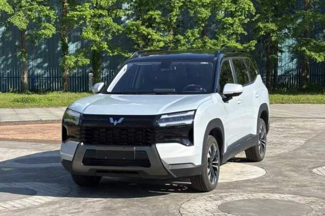 Used Wuling Xingguang 560 New Energy 2026 Model, Plug-in Hybrid, 125 km, Luxury Version