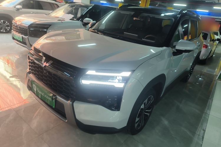 Wuling Xingguang 560 New Energy 2026 Model, Plug-in Hybrid, 125 km, Luxury Version