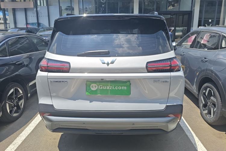 Used Wuling Xingguang 560 New Energy 2026 Model, Plug-in Hybrid, 125 km, Luxury Version Rear