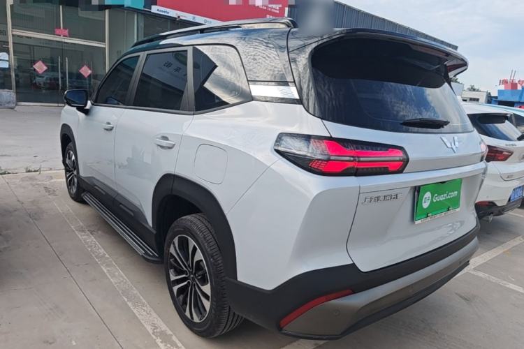 Used Wuling Xingguang 560 New Energy 2026 Model, Plug-in Hybrid, 125 km, Luxury Version Rear Left 45 Deg