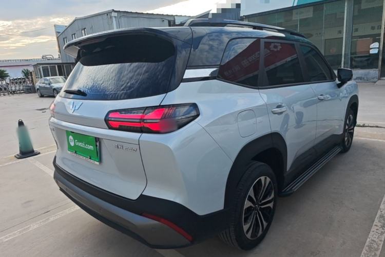 Used Wuling Xingguang 560 New Energy 2026 Model, Plug-in Hybrid, 125 km, Luxury Version Rear Right 45 Deg