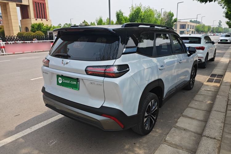 Used Wuling Xingguang 560 New Energy 2026 Model, Plug-in Hybrid, 125 km, Luxury Version Rear Right 45 Deg