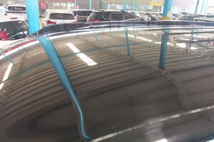 Used Wuling Xingguang 560 New Energy 2026 Model, Plug-in Hybrid, 125 km, Luxury Version Roof