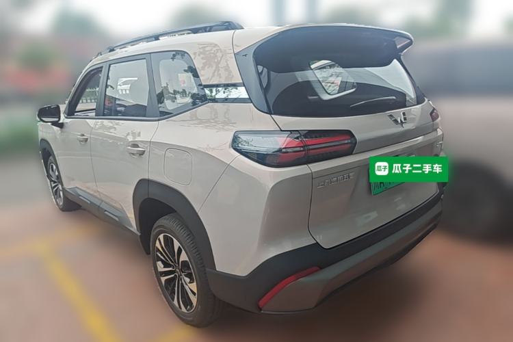 Used Wuling Xingguang 560 New Energy 2026 Model, Plug-in Hybrid, 125 km, Luxury Version Rear Left 45 Deg