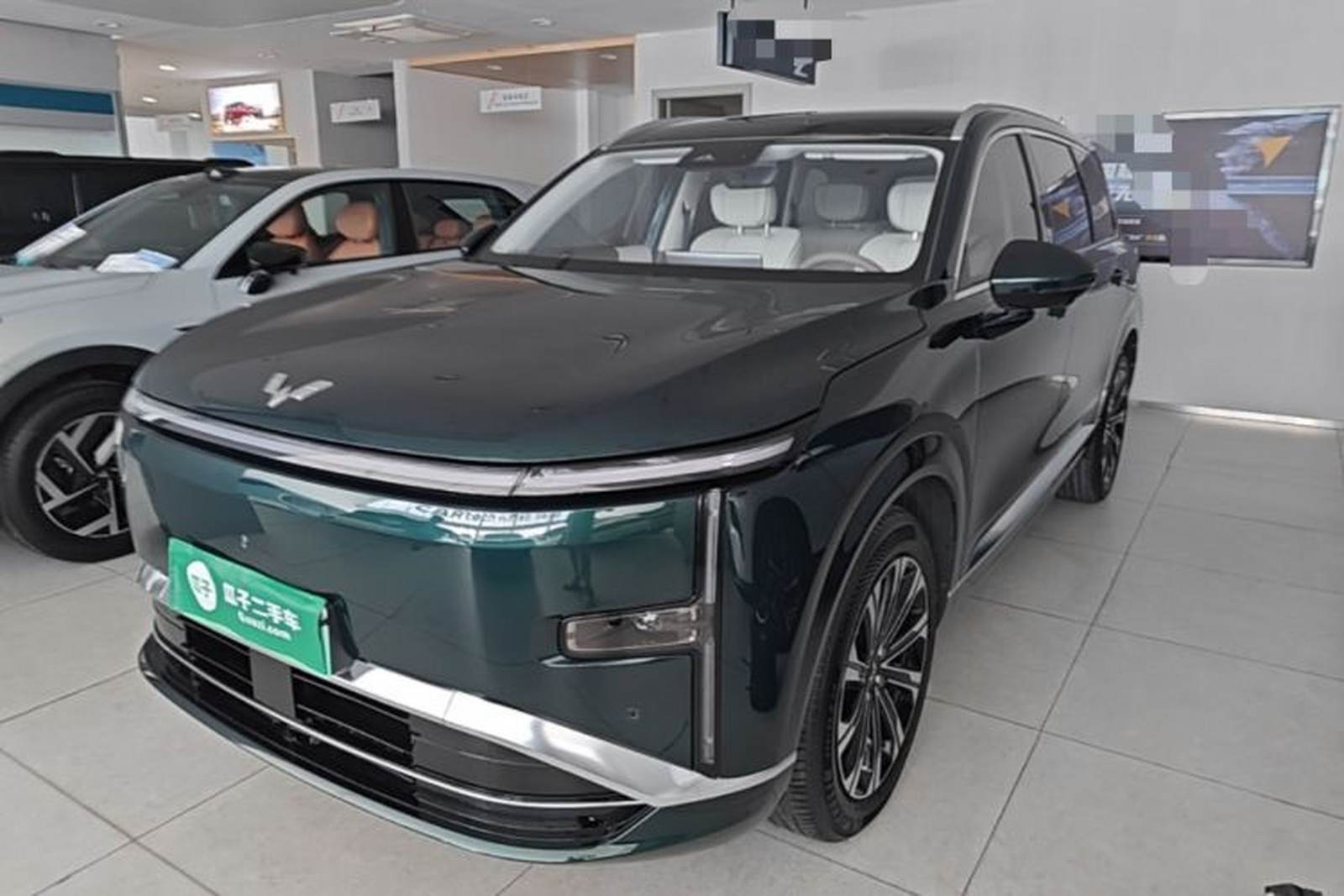 Фото Wuling с площадки