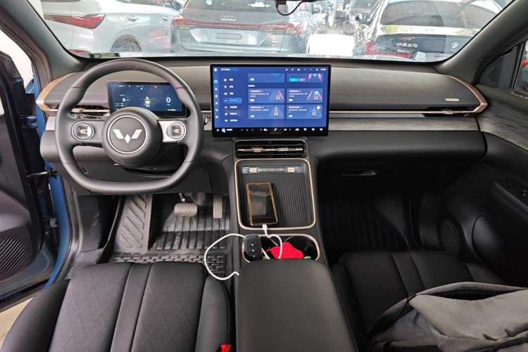 Used Wuling Xingguang S 2024 510 km Flagship Version Center Console