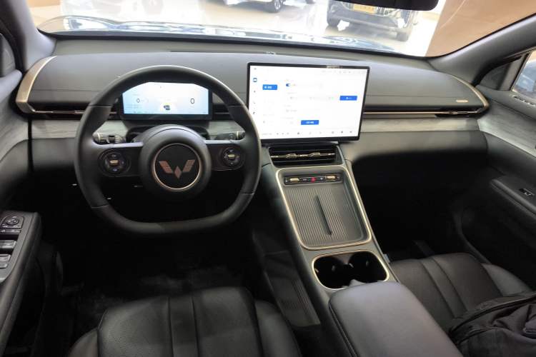 Used Wuling Xingguang S 2024 130 km Flagship Version Center Console