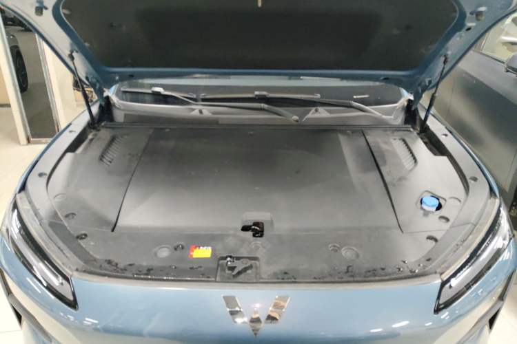 Used Wuling Xingguang S 2024 510km Flagship Edition Engine Bay