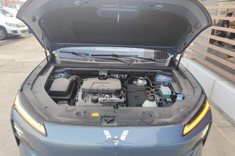 Used Wuling Xingguang S 2024 130 km Flagship Version Engine Bay