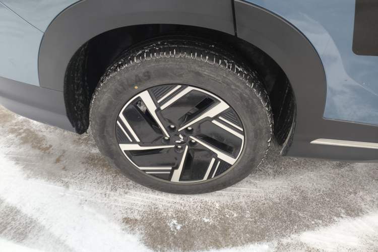 Used Wuling Xingguang S 2024 130 km Flagship Version Exterior 5