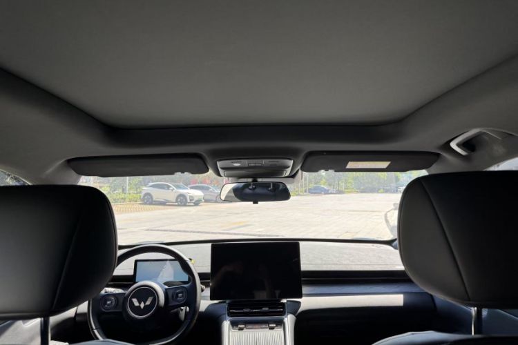 Used Wuling Xingguang S 2024 130 km Flagship Version Exterior 7