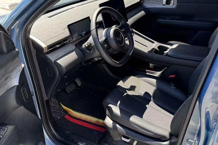 Used Wuling Xingguang S 2024 130 km Flagship Version Exterior 8
