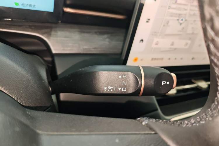 Used Wuling Xingguang S 2024 510 km Flagship Version Gear Lever