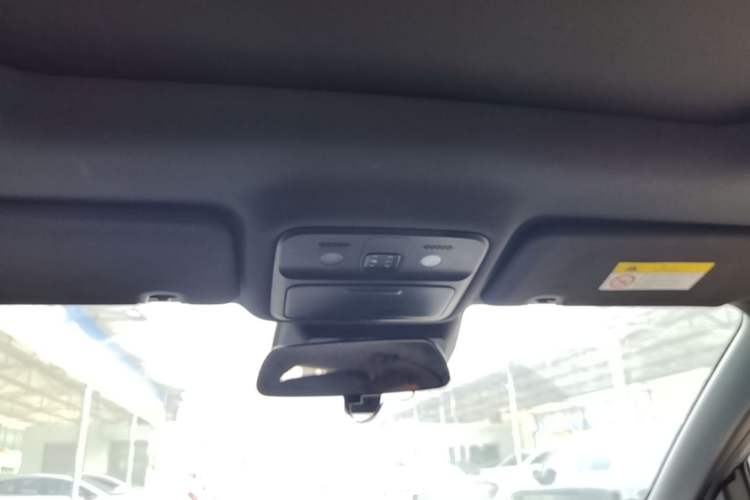 Used Wuling Xingguang S 2024 510 km Flagship Version Headliner