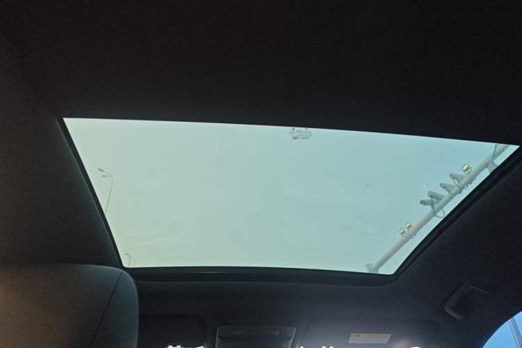 Used Wuling Xingguang S 2024 130 km Flagship Version Headliner